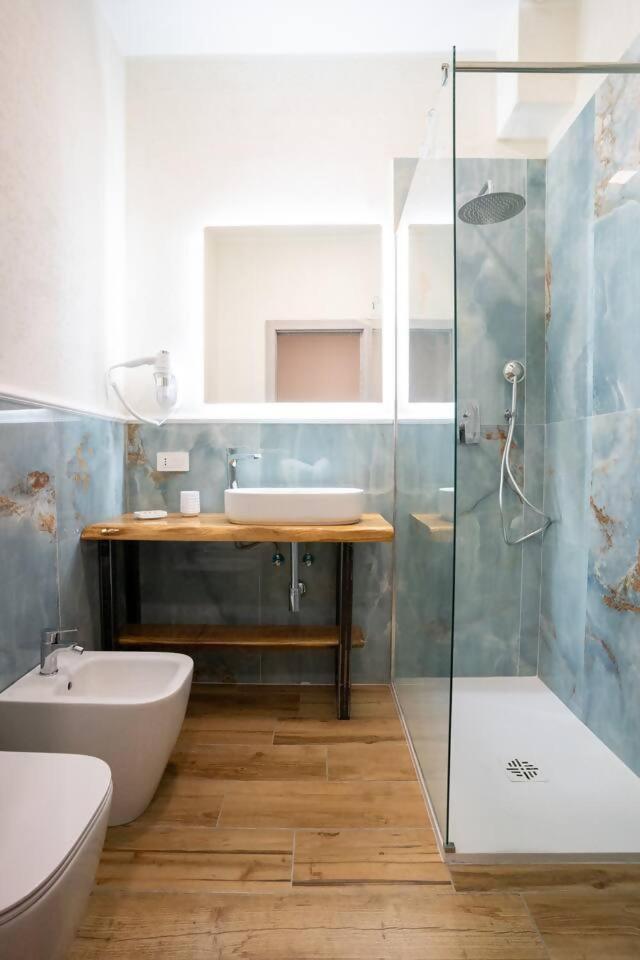 Blue Dream Suites 萨莱诺 外观 照片